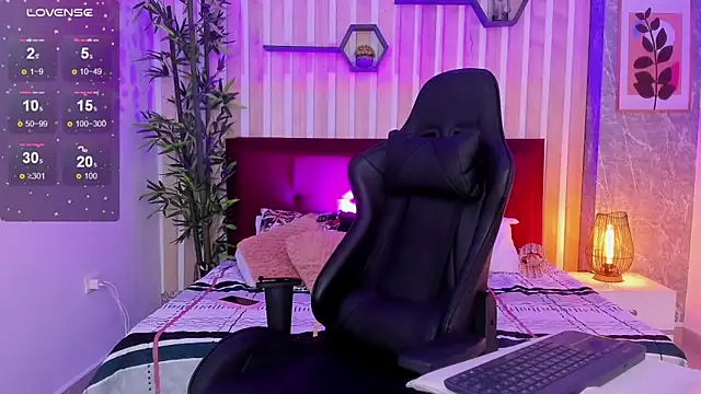 miah connor online show from 6, 12, 2024