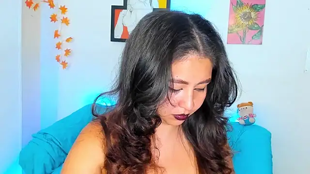 Snapshot of LiahDiaz chatting on 11, 1, 2025 LiahDiaz online show from 11, 1, 2025