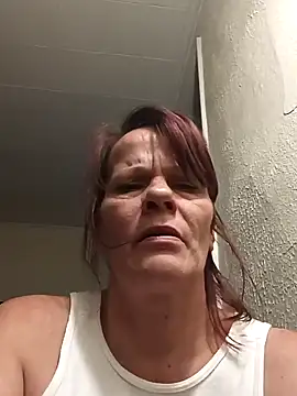 greeneyedamatuers online show from 26, 2, 2025