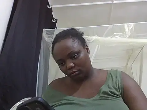 Snapshot of mummie_Nasty254 chatting on 19, 11, 2025 mummie Nasty254 online show from 19, 11, 2025