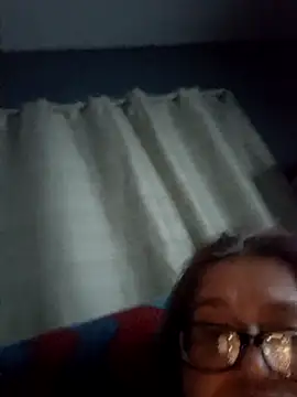 Snapshot of mcv131985 chatting on 7, 2, 2026 mcv131985 online show from 7, 2, 2026