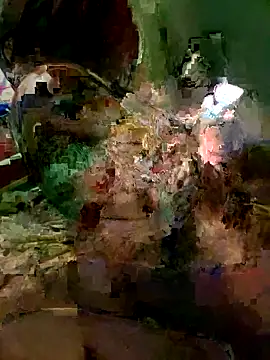 Snapshot of mcv131985 chatting on 1, 4, 2026 mcv131985 online show from 1, 4, 2026