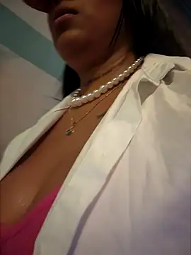 luisa16xxx online show from 6, 1, 2026