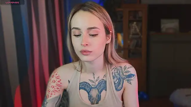 Snapshot of aviva_faith chatting on 13, 3, 2026 aviva faith online show from 13, 3, 2026