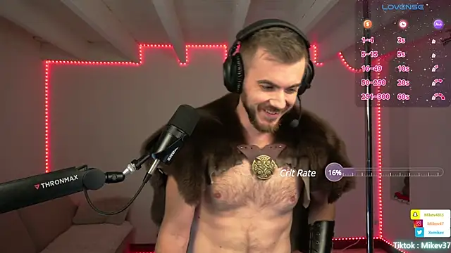 Snapshot of Mikev chatting on 13, 3, 2025 Mikev online show from 13, 3, 2025