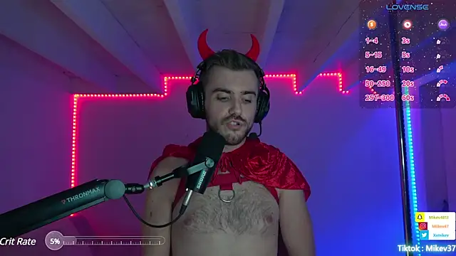 Snapshot of Mikev chatting on 20, 3, 2025 Mikev online show from 20, 3, 2025