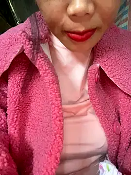 Snapshot of Laura8910 chatting on 24, 10, 2025 Laura8910 online show from 24, 10, 2025