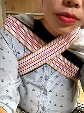 Snapshot of Laura8910 chatting on 29, 10, 2025 Laura8910 online show from 29, 10, 2025