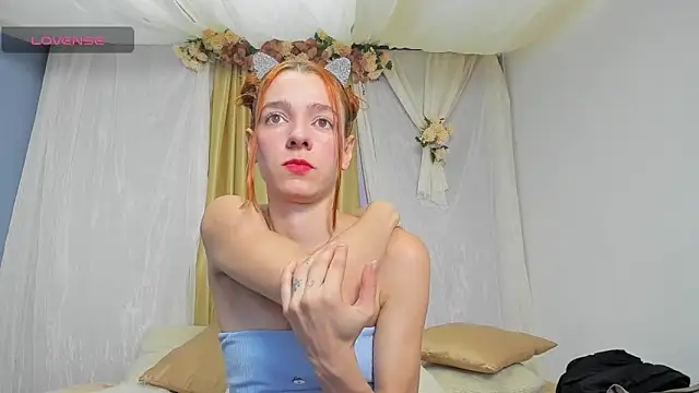 Snapshot of salomee_star_ chatting on 23, 10, 2025 salomee star online show from 23, 10, 2025