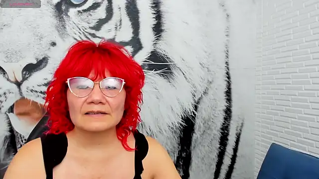 Salomeediaz  online show from 7, 1, 2025