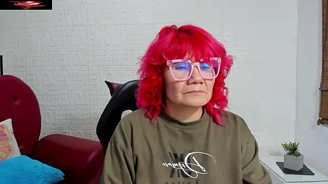 Salomeediaz  online show from 11, 2, 2025
