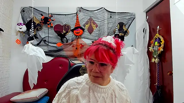 Salomeediaz  online show from 16, 10, 2025