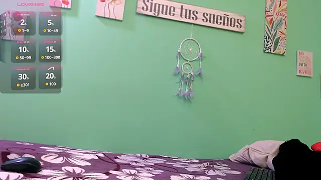 Snapshot of alisontitsmilk19 chatting on 22, 11, 2025 alisontitsmilk19 online show from 22, 11, 2025