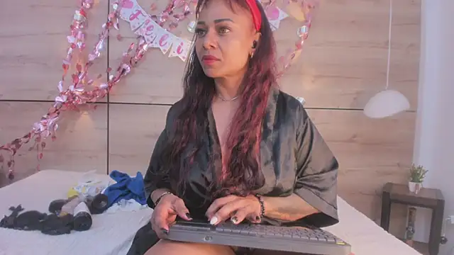 martina touss online show from 13, 2, 2026