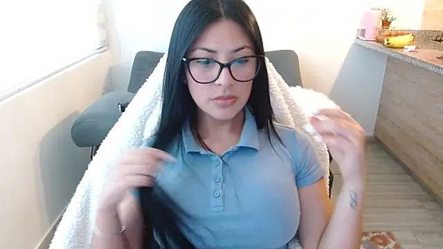 Charlotte cute18 online show from 10, 2, 2026