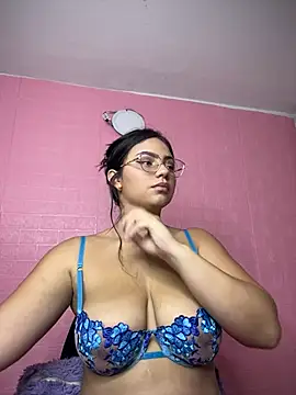 karol 9 online show from 23, 3, 2025