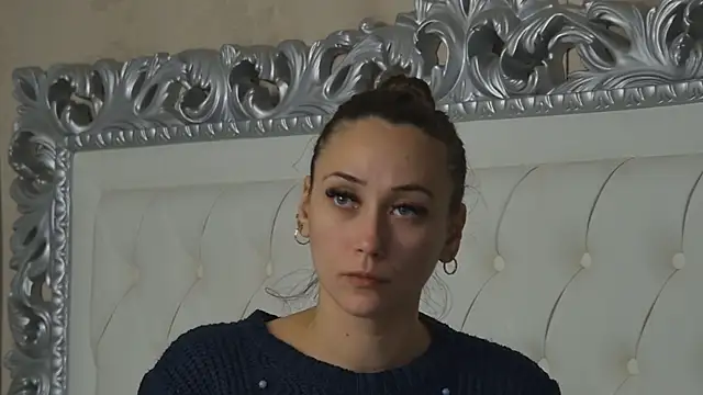 AliceMunro online show from 17, 10, 2025