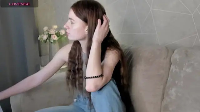 Stacey Brown online show from 13, 12, 2024