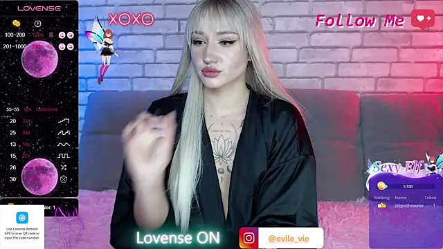 Eva Evile online show from 19, 12, 2024