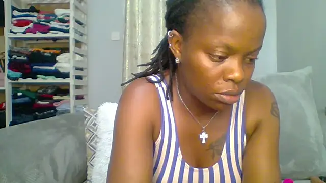 Petite 254 online show from 19, 9, 2025
