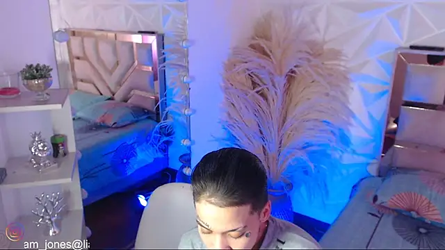 Jonesliam23 online show from 3, 3, 2026