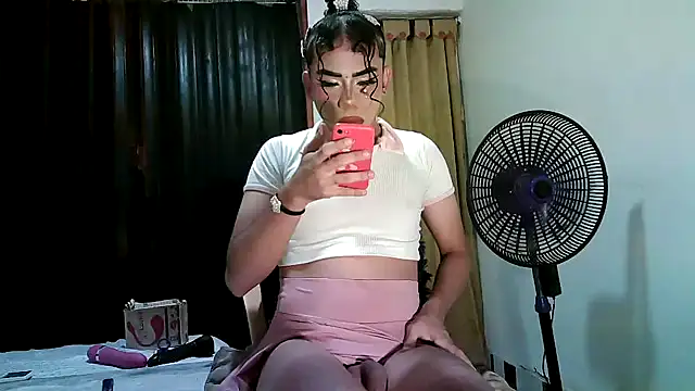 kimmiemm online show from 16, 10, 2025