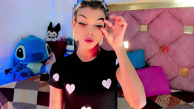 the-horus-girl online show from 6, 12, 2024