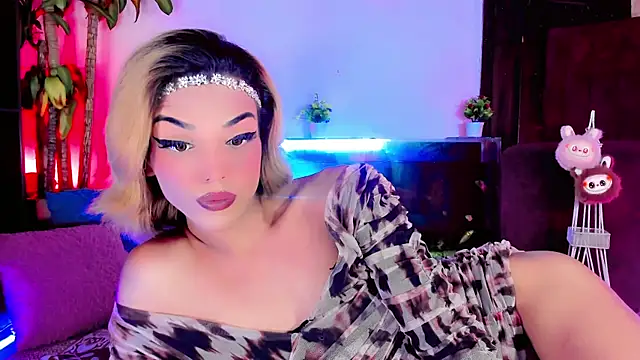 the-horus-girl online show from 19, 9, 2025