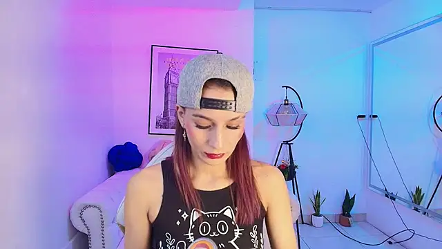 Tamara slimx online show from 10, 1, 2025