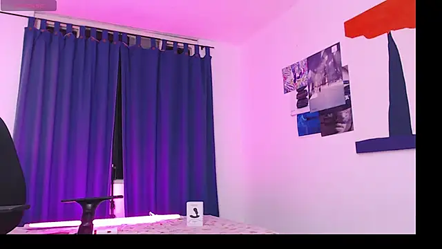 Snapshot of Sanit_Di chatting on 12, 3, 2025 Sanit Di online show from 12, 3, 2025