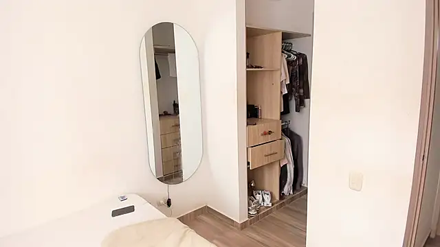 rose scottt online show from 15, 1, 2026