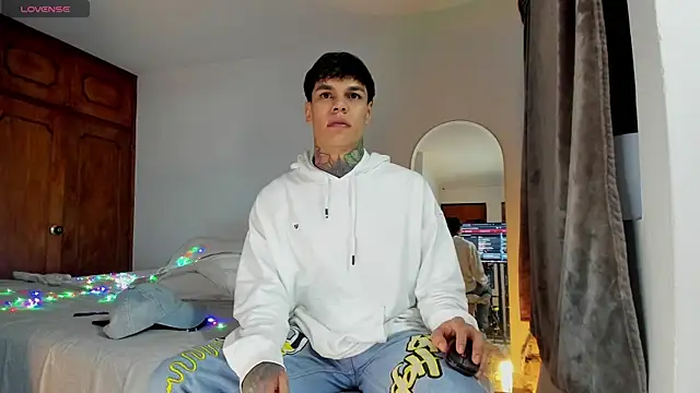 Jordyrodriiguez online show from 25, 12, 2024