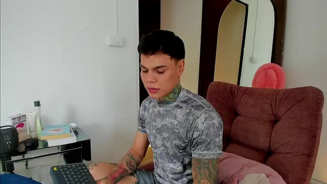 Snapshot of Jordyrodriiguez chatting on 30, 10, 2025 Jordyrodriiguez online show from 30, 10, 2025