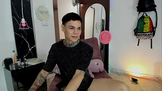 Snapshot of Jordyrodriiguez chatting on 25, 11, 2025 Jordyrodriiguez online show from 25, 11, 2025