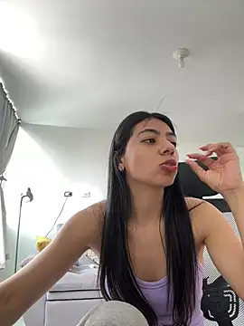 Snapshot of Liissa_cute_ chatting on 25, 1, 2025 Liissa cute online show from 25, 1, 2025