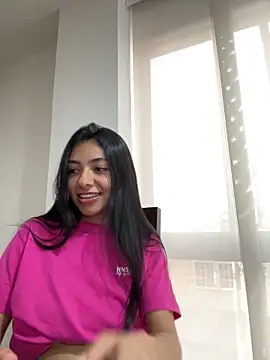 Snapshot of Liissa_cute_ chatting on 17, 2, 2025 Liissa cute online show from 17, 2, 2025
