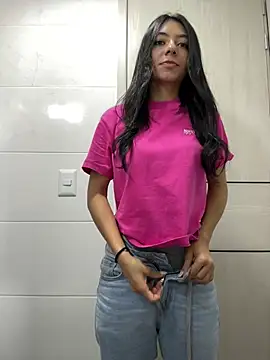 Snapshot of Liissa_cute_ chatting on 10, 3, 2025 Liissa cute online show from 10, 3, 2025