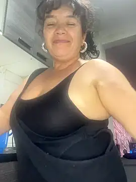 Snapshot of Sweeetness_Milf chatting on 30, 10, 2025 Sweeetness Milf online show from 30, 10, 2025