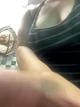 Sweeetness Milf online show from 17, 1, 2026