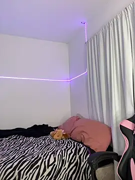 Lolykush online show from 15, 2, 2025