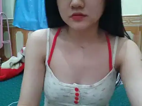 Yin-girl online show from 30, 12, 2024