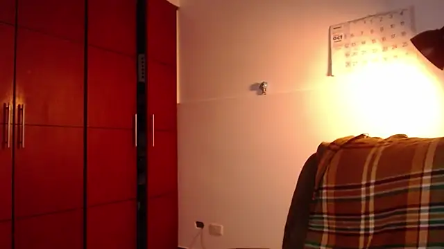 NEXT DOOR GIRL  online show from 30, 10, 2025