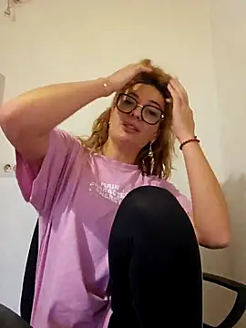 Selenna emma online show from 21, 10, 2025