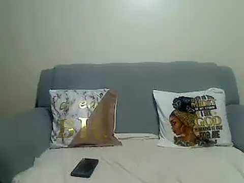 Snapshot of browndolly12 chatting on 6, 1, 2025 browndolly12 online show from 6, 1, 2025