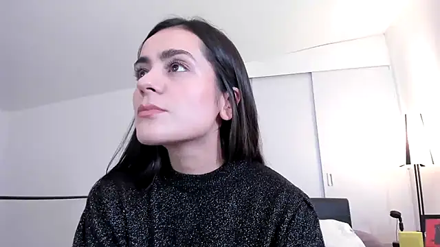 guccipussy1 online show from 4, 12, 2024