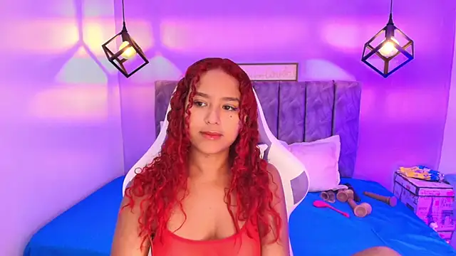 Sophiee Velvet online show from 30, 9, 2025