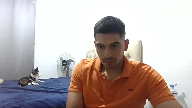 Himoreno25 online show from 5, 12, 2025