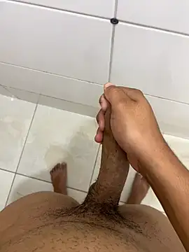 Snapshot of rafanovinho19 chatting on 29, 1, 2025 rafanovinho19 online show from 29, 1, 2025