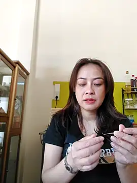 Baby-bigboobs2024 online show from 14, 2, 2025