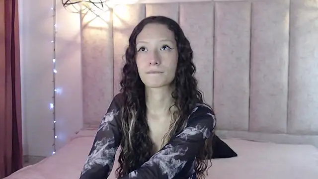 abbycutecs online show from 17, 12, 2025